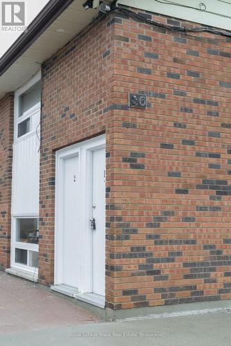 3 - 84 MARY STREET W , Kawartha Lakes (Lindsay), Ontario K9V 5G3 2