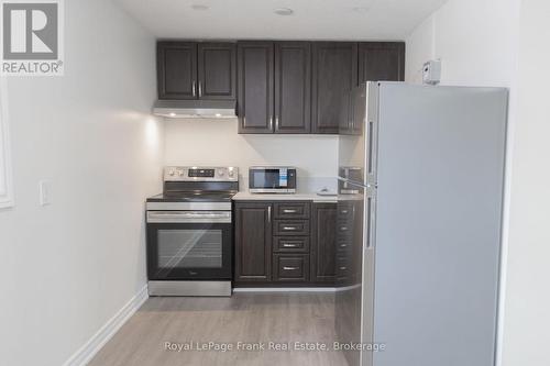 3 - 84 MARY STREET W , Kawartha Lakes (Lindsay), Ontario K9V 5G3 5