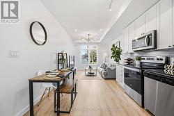 1 - 6 BICKNELL AVENUE Toronto, ON M6M 0B4