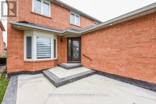 5449 Heritage Hills Boulevard, Mississauga, ON - Outdoor With Exterior