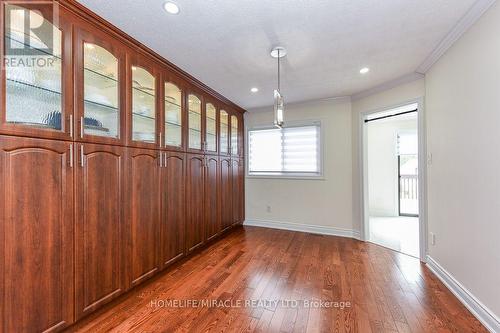 5449 Heritage Hills Boulevard, Mississauga, ON - Indoor Photo Showing Other Room