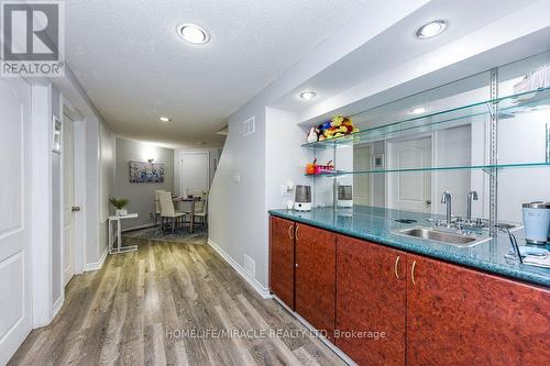 5449 Heritage Hills Boulevard, Mississauga, ON - Indoor
