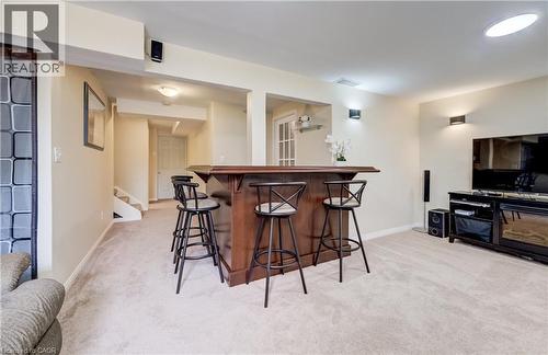 124 Prosperity Drive, Kitchener, ON - Indoor Photo Showing Living Room