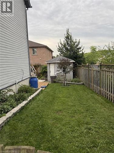 124 Prosperity Drive, Kitchener, ON - Indoor Photo Showing Living Room