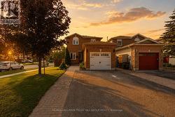 35 VICTORWAY DRIVE Barrie, ON L4N 9L3