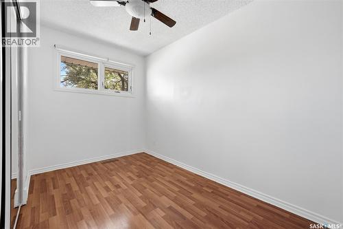 1410 4Th Avenue N, Regina, SK - Indoor Photo Showing Other Room