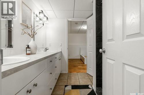 115 Blackstock Cove, Saskatoon, SK - Indoor Photo Showing Bathroom