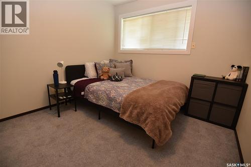 307 6Th Street E, Nipawin, SK - Indoor Photo Showing Bedroom