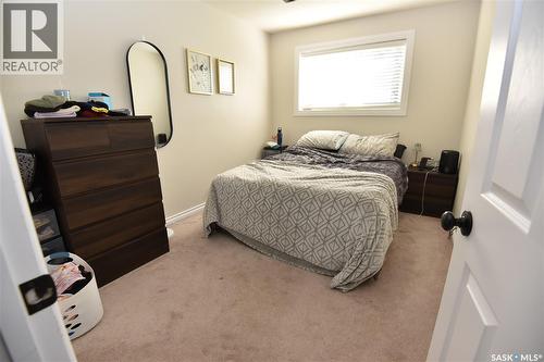 307 6Th Street E, Nipawin, SK - Indoor Photo Showing Bedroom