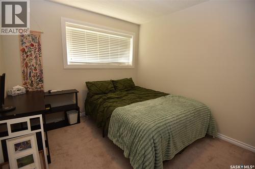 307 6Th Street E, Nipawin, SK - Indoor Photo Showing Bedroom