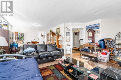 APARTMENT A - 32 MATCHEDASH STREET N , Orillia, Ontario L3V 4T5 3