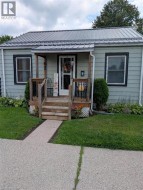 62 NINTH Avenue Brantford, ON N3S 1E4
