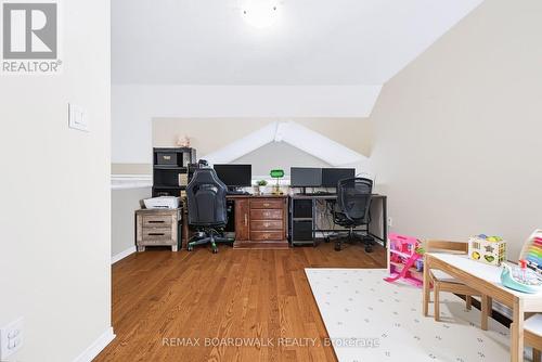 Versatile Spacious Loft serves as a home office - 312 Galston Private, Ottawa, ON 