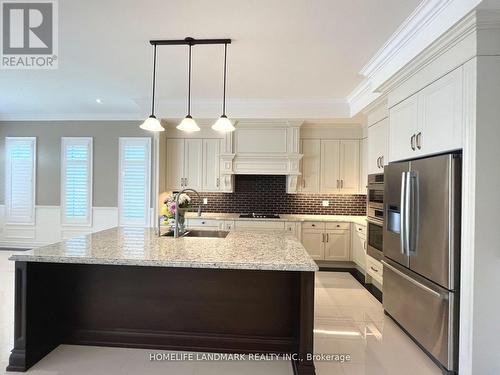 39 LARKIN AVENUE , King, Ontario L7B 0N9 5