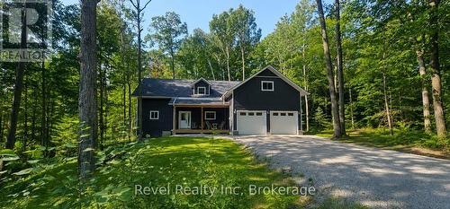 157 DESROCHES TRAIL  Tiny, ON L9M 0H3