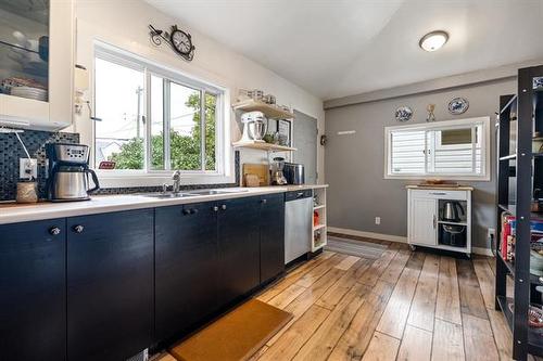 1465 Elgin Ave, Winnipeg, MB 