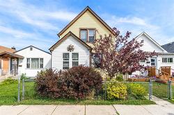 1465 Elgin AVE  Winnipeg, MB R3E 1B9