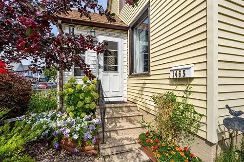 1465 Elgin Ave, Winnipeg, MB 
