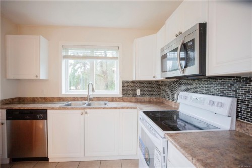 6164 Grieve Rd, Duncan, BC 