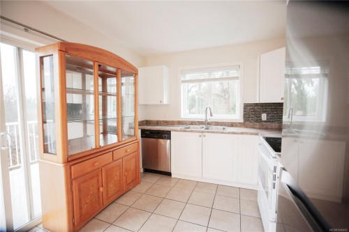 6164 Grieve Rd, Duncan, BC 