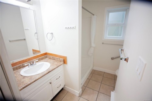 6164 Grieve Rd, Duncan, BC 
