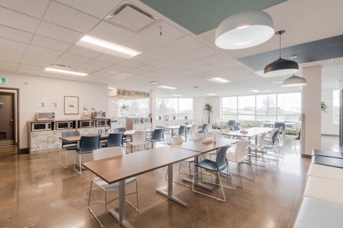 Cafeteria - 1250 Rue Marie-Victorin, Saint-Bruno-De-Montarville, QC 