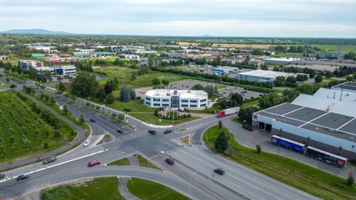 Aerial View - 1250 Rue Marie-Victorin, Saint-Bruno-De-Montarville, QC 