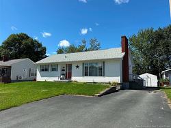 377 Sunset Miramichi, NB E1V 1A3