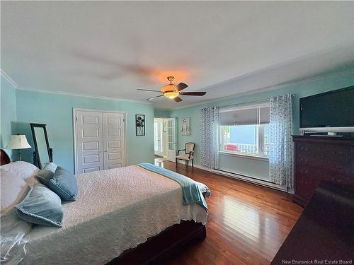 25 Hillcrest Ave, Hartland, NB 