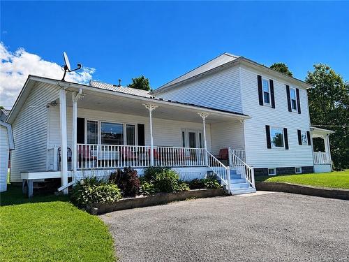 25 Hillcrest Ave, Hartland, NB 