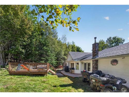 27 Cedar Ridge Dr, Douglas, NB 