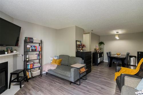 3209-658 Kenaston Blvd, Winnipeg, MB 