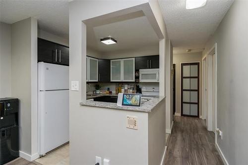 3209-658 Kenaston Blvd, Winnipeg, MB 