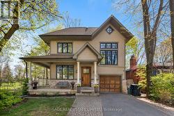 39 LOYALIST ROAD Toronto, ON M9A 3P2
