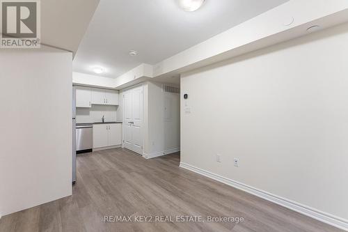 407 - 2789 EGLINTON AVENUE E , Toronto, Ontario M1J 0B3 2