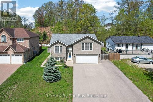 326 GOLF COURSE ROAD  Wasaga Beach, ON L9Z 1S5