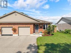249 MARY STREET Goderich (Goderich (Town)), ON N7A 3B1