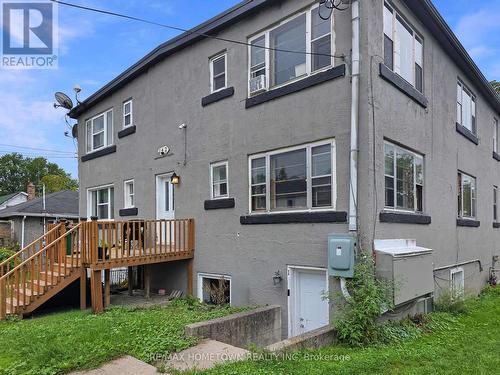 6 - 142 BROCK STREET , Brockville, Ontario K6V 4G4 3