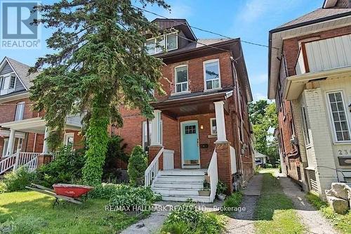 MAIN - 228 PACIFIC AVENUE , Toronto, Ontario M6P 2P5