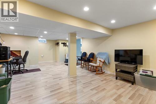 890 Glidden, Windsor, ON 
