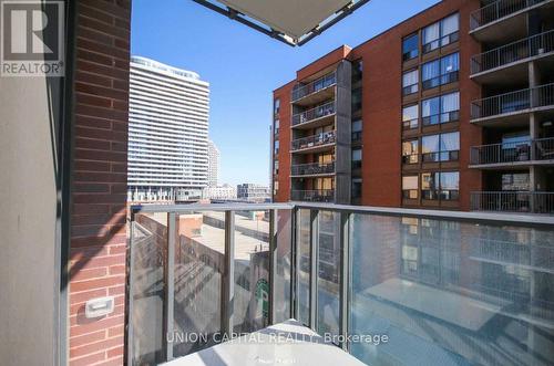 802 - 2A CHURCH STREET , Toronto, Ontario M5E 1Z4 3