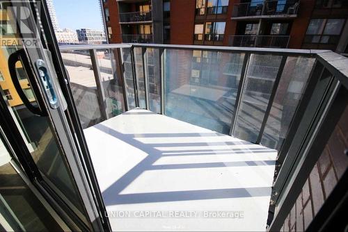 802 - 2A CHURCH STREET , Toronto, Ontario M5E 1Z4 4