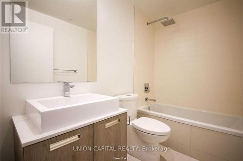 802 - 2A CHURCH STREET , Toronto, Ontario M5E 1Z4 5
