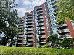 902 - 20 DEAN PARK ROAD Toronto, ON M1B 3G9