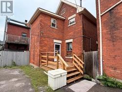 53 CHATHAM STREET Brantford, ON N3T 2N8