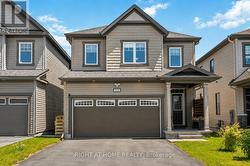 209 QUARTER HORSE STREET  Ottawa, ON K2S 0X9