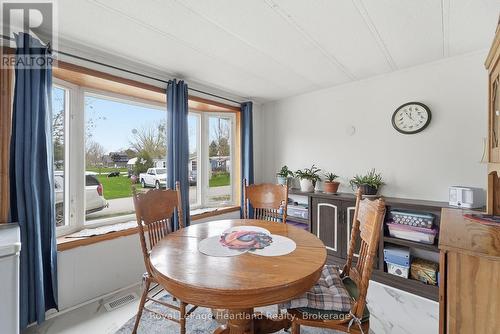 5 Trailer Park Road, Howick, ON 