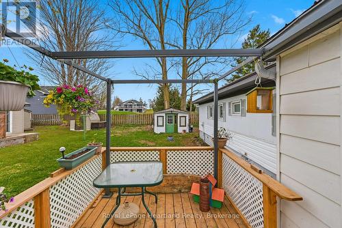 5 Trailer Park Road, Howick, ON 