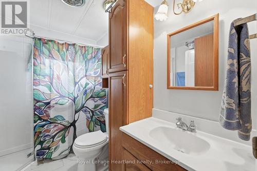 5 Trailer Park Road, Howick, ON 