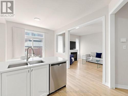 4880 Yorkshire Avenue, Mississauga, ON 